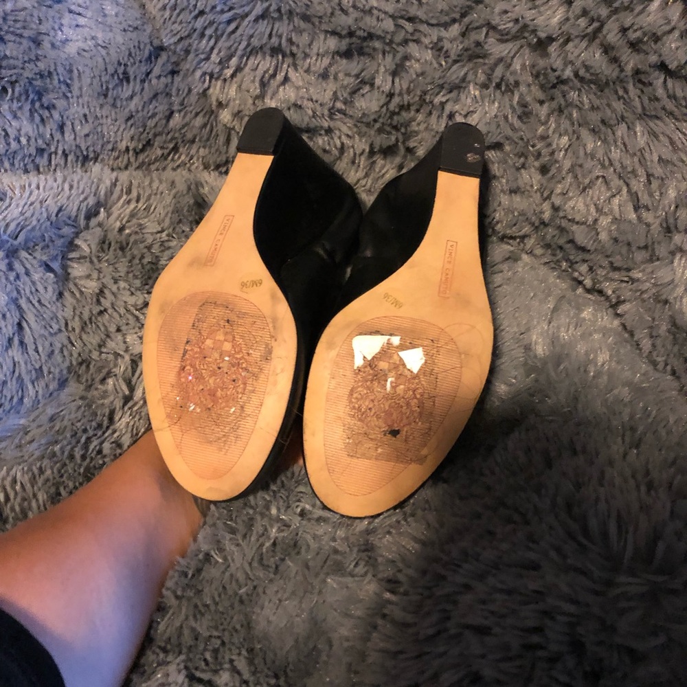 Heels - Picture 3 of 4